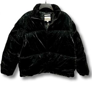 Cute Black Puffer Jacket (Size - XS)